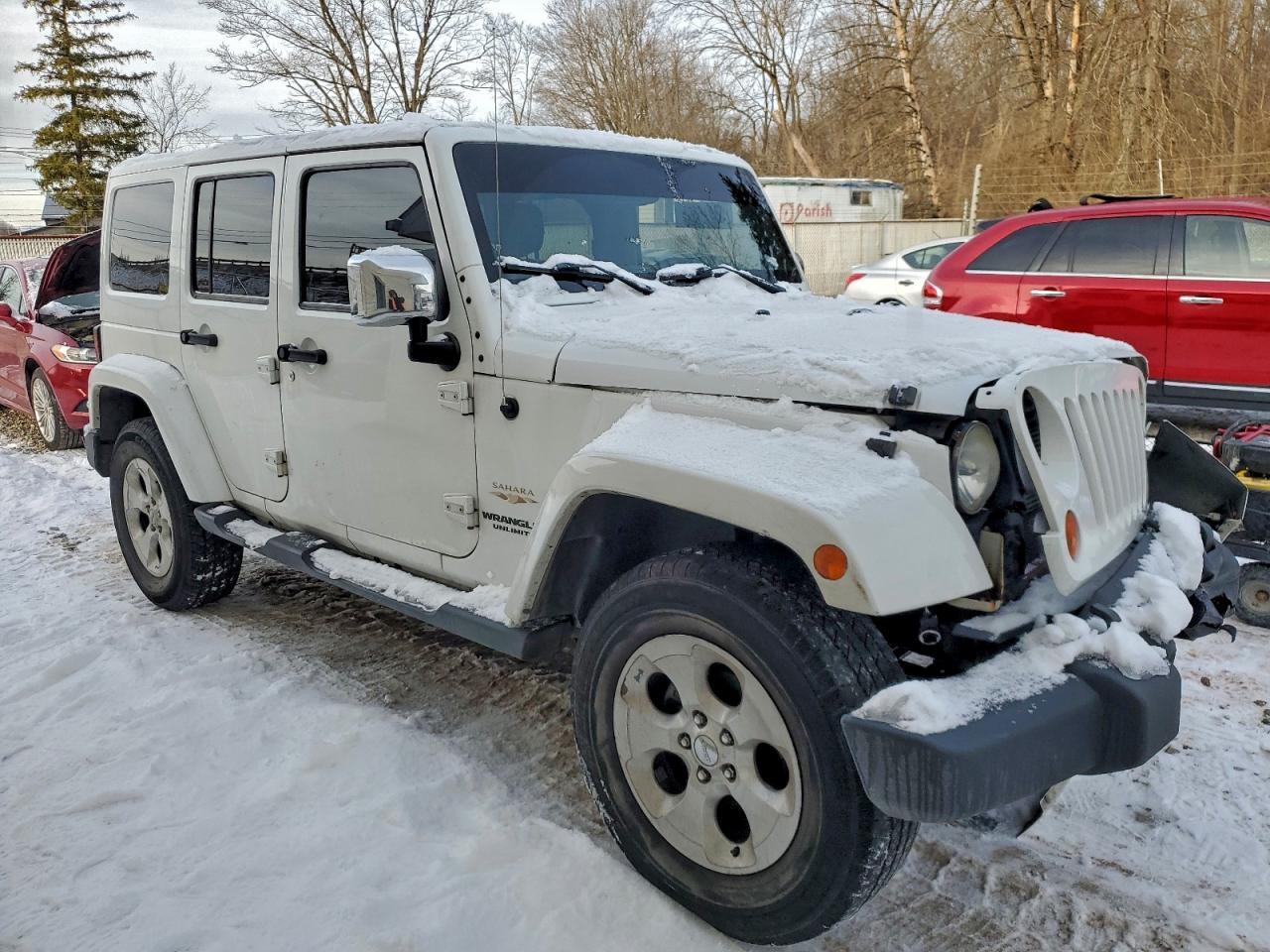 2013 Jeep Wrangler Unlimited Sahara - Фото 4