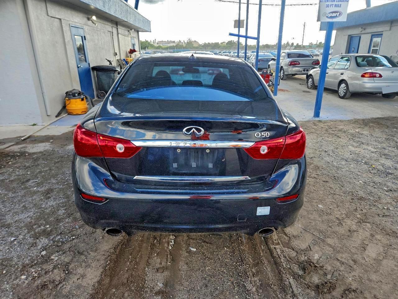 2015 Infiniti Q50 Base - Фото 6