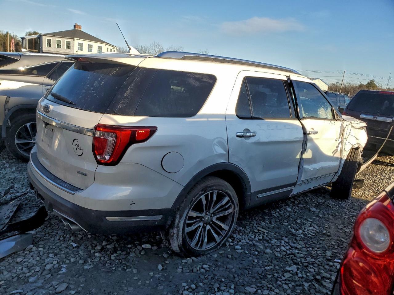 2018 Ford Explorer Platinum - Фото 3