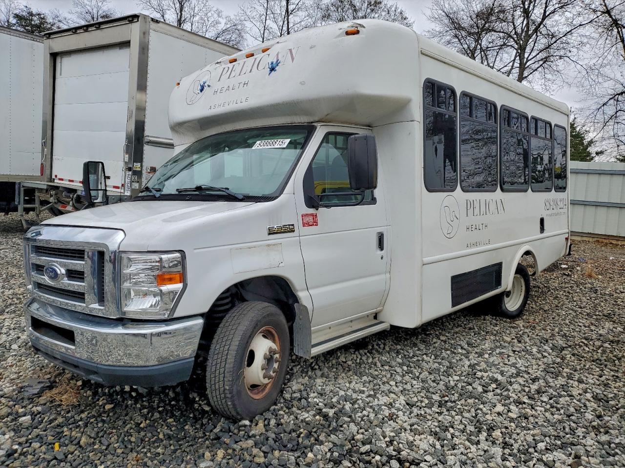 2019 Ford E350 Shuttle Bus - Фото 2