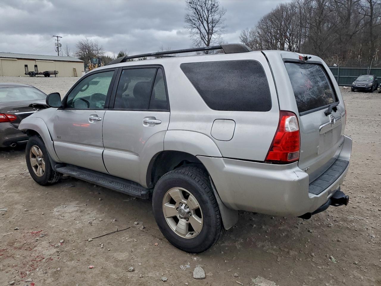 2006 Toyota 4Runner Sr5 - Image 2