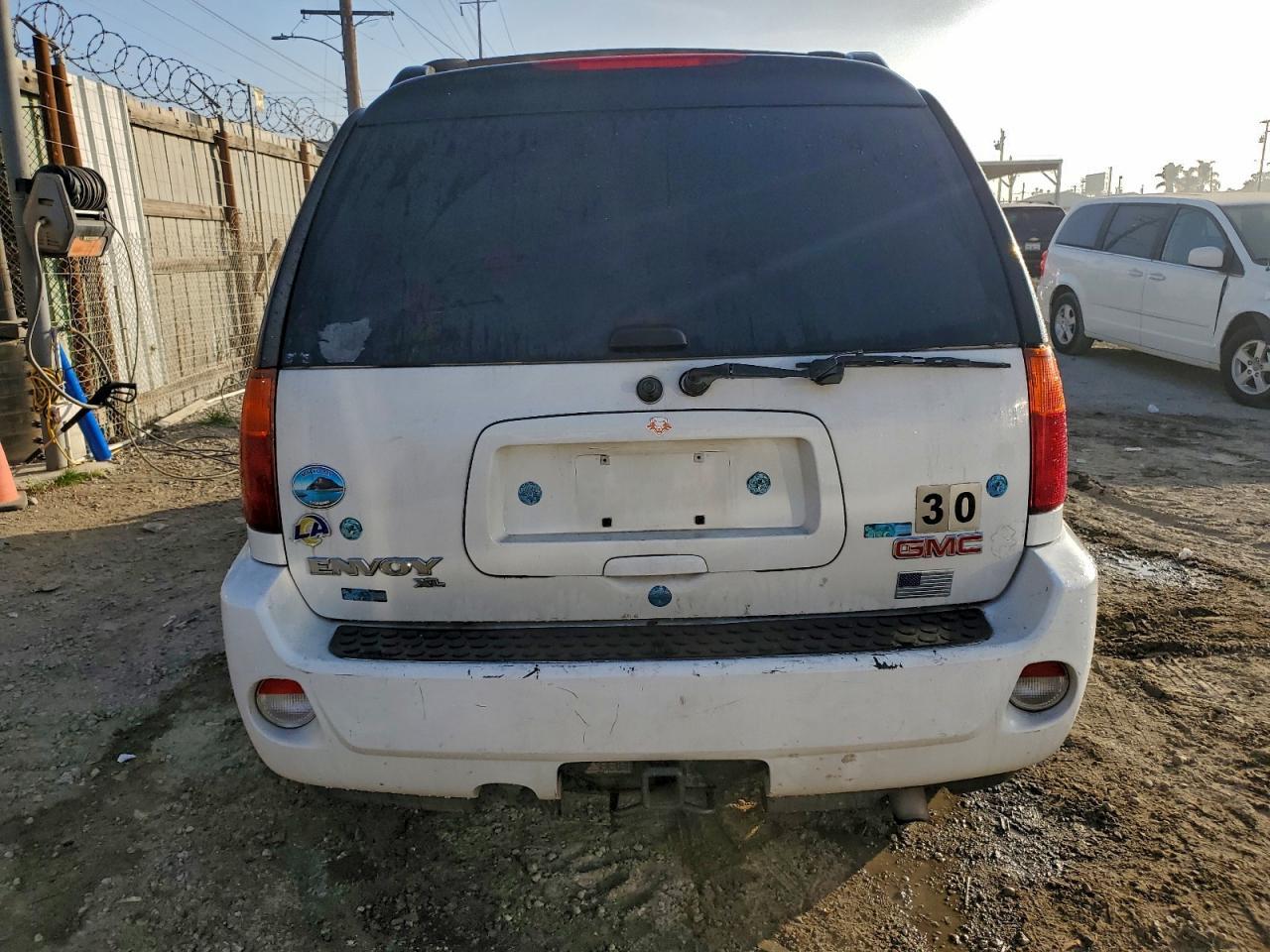 2005 GMC Envoy Denali Xl - Фото 6