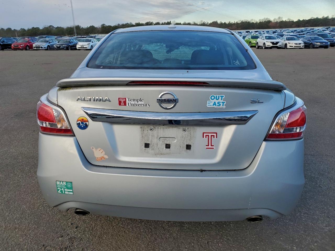 2015 Nissan Altima 2.5 - Image 6