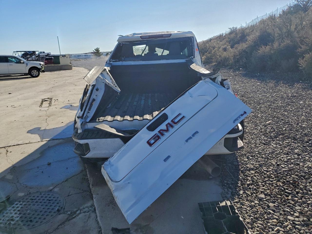 2024 GMC Sierra K2500 At4 - Фото 6