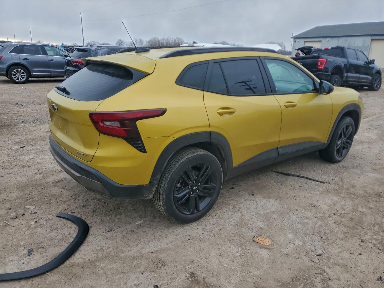 2024 Chevrolet Trax Activ - Image 3