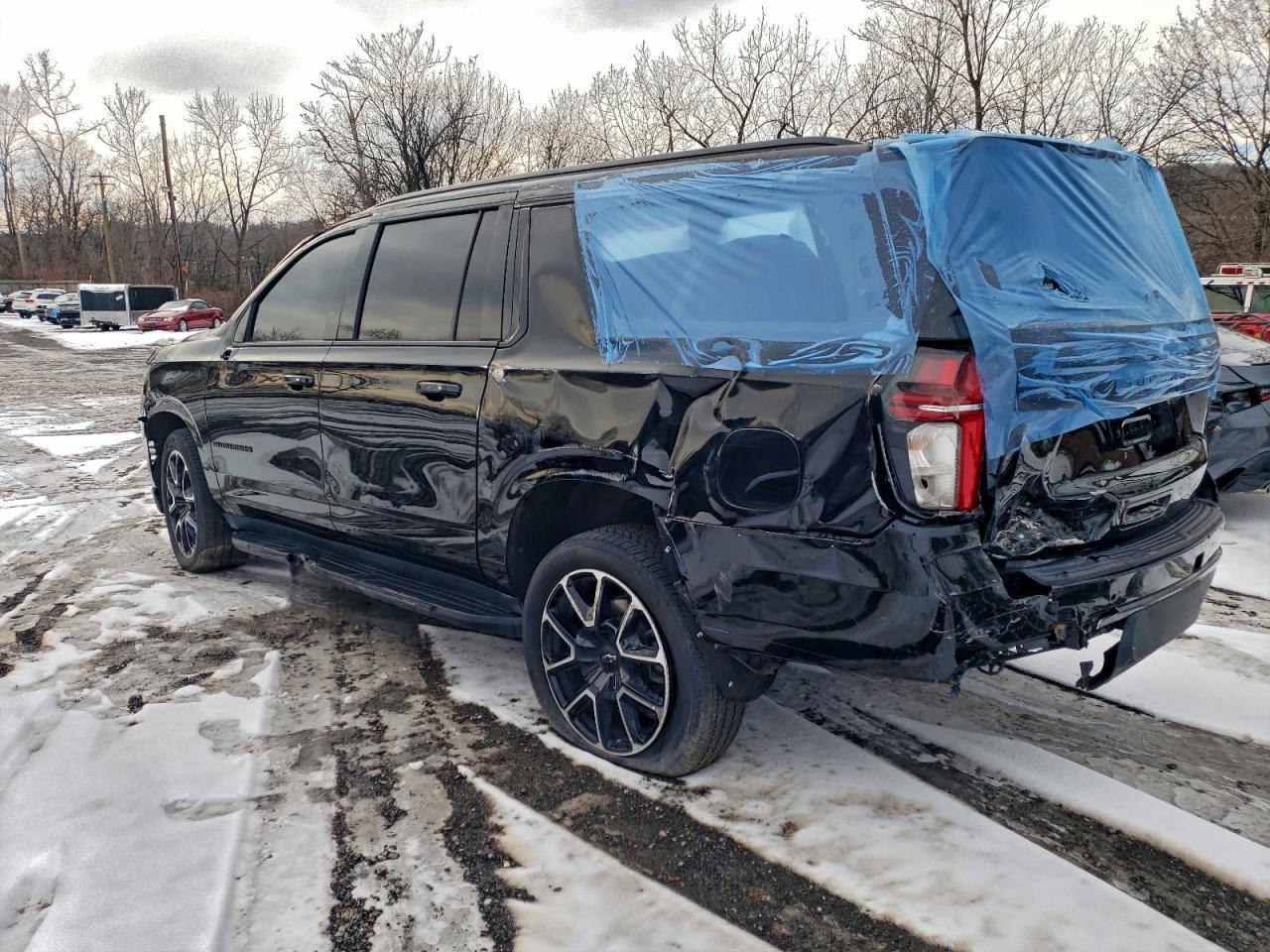 2023 Chevrolet Suburban K1500 Rst - Image 2