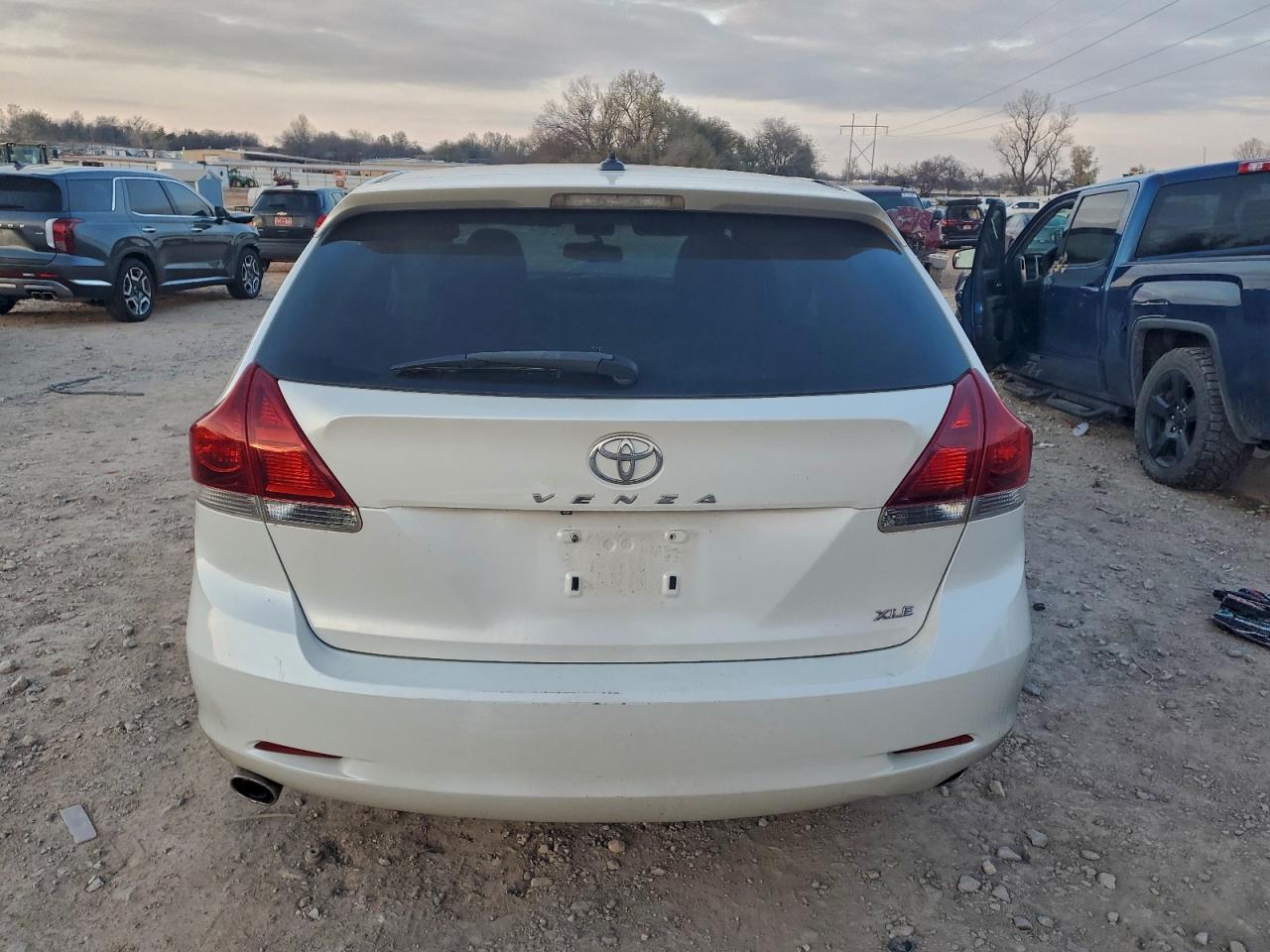 2013 Toyota Venza Le - Фото 6