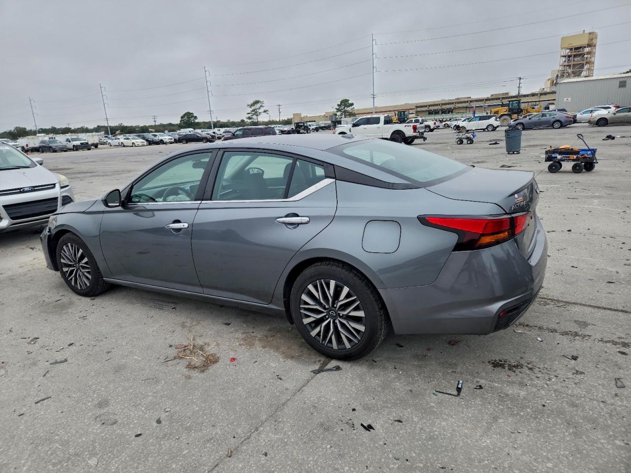 2023 Nissan Altima Sv - Фото 2