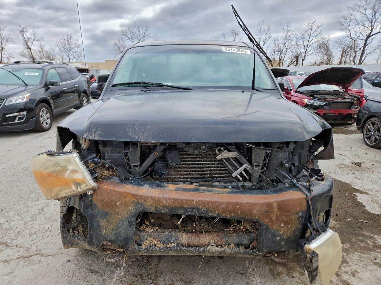 2010 Nissan Titan Xe - Image 5