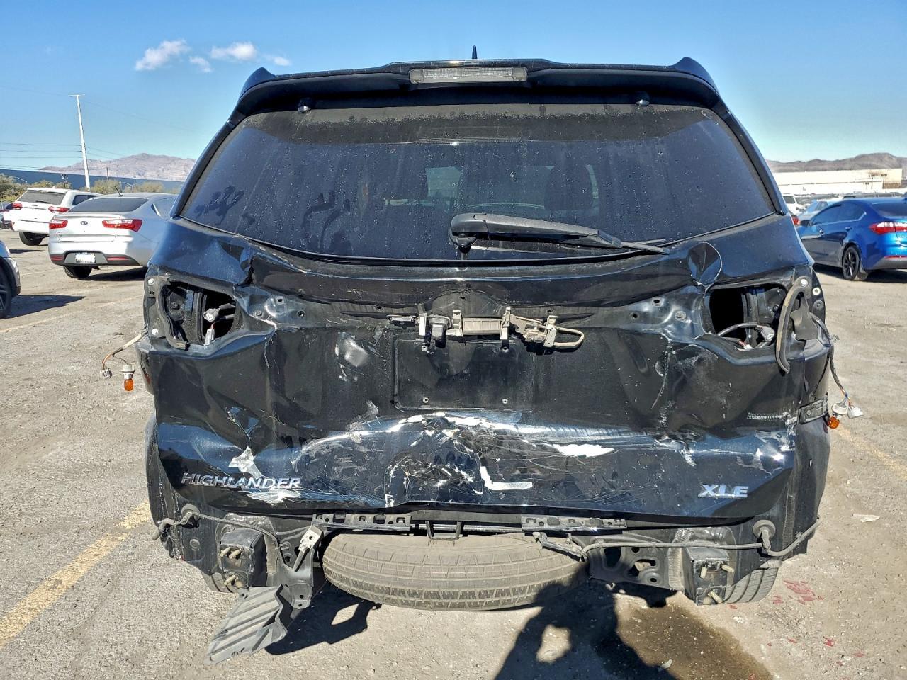 2019 Toyota Highlander Se - Image 6