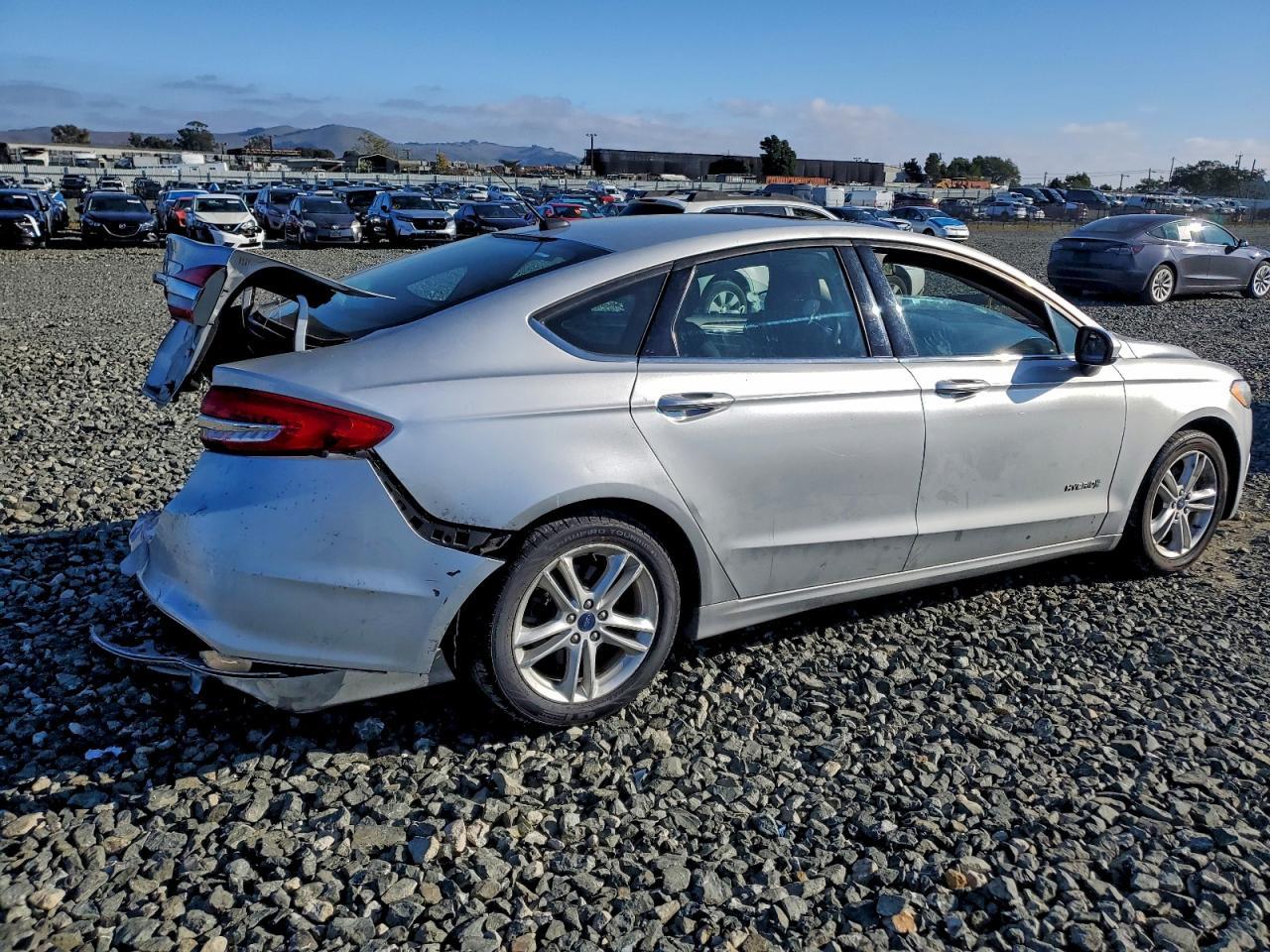 2018 Ford Fusion Se Hybrid - Фото 3