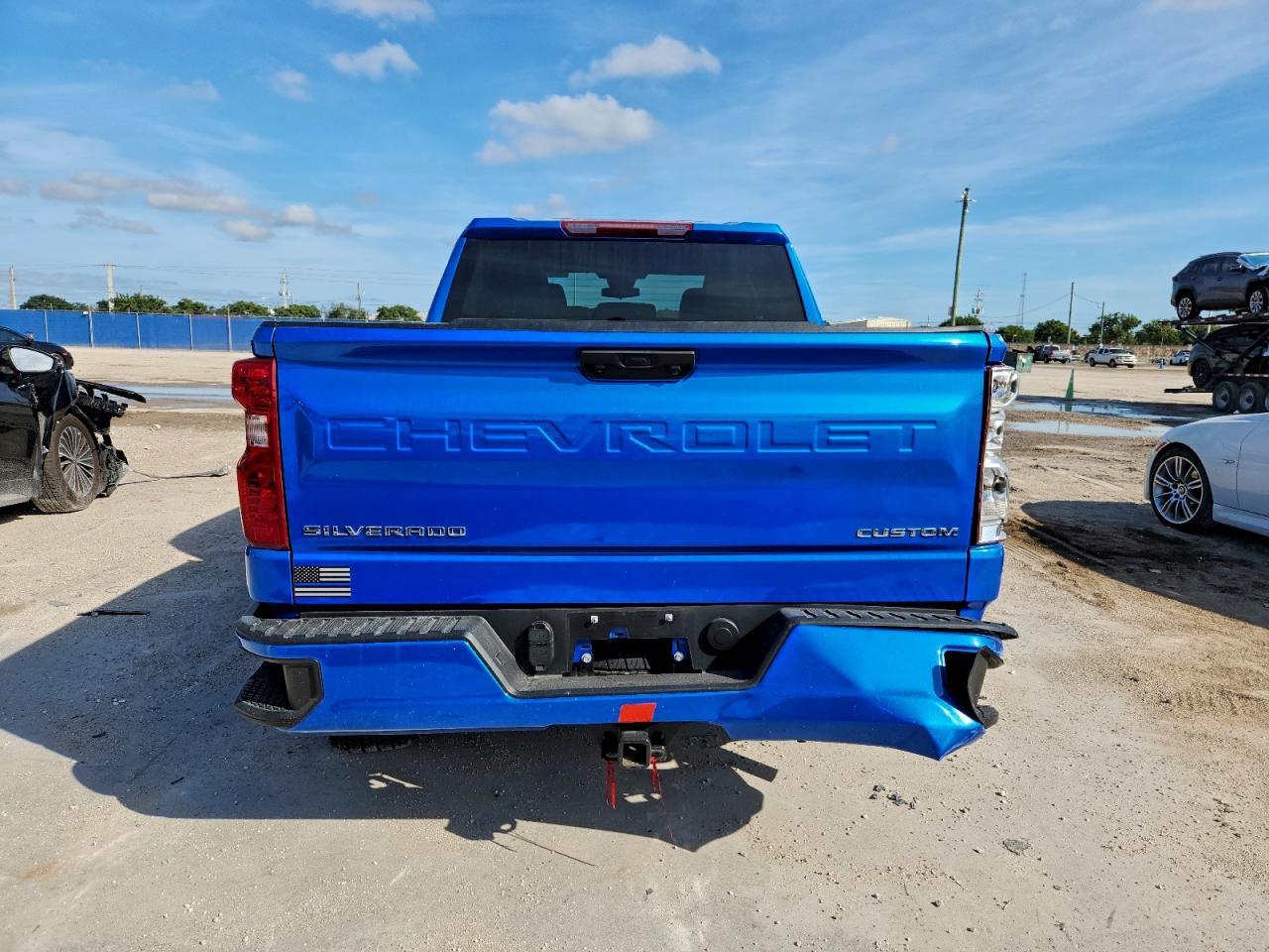 2025 Chevrolet Silverado C1500 Custom - Фото 6