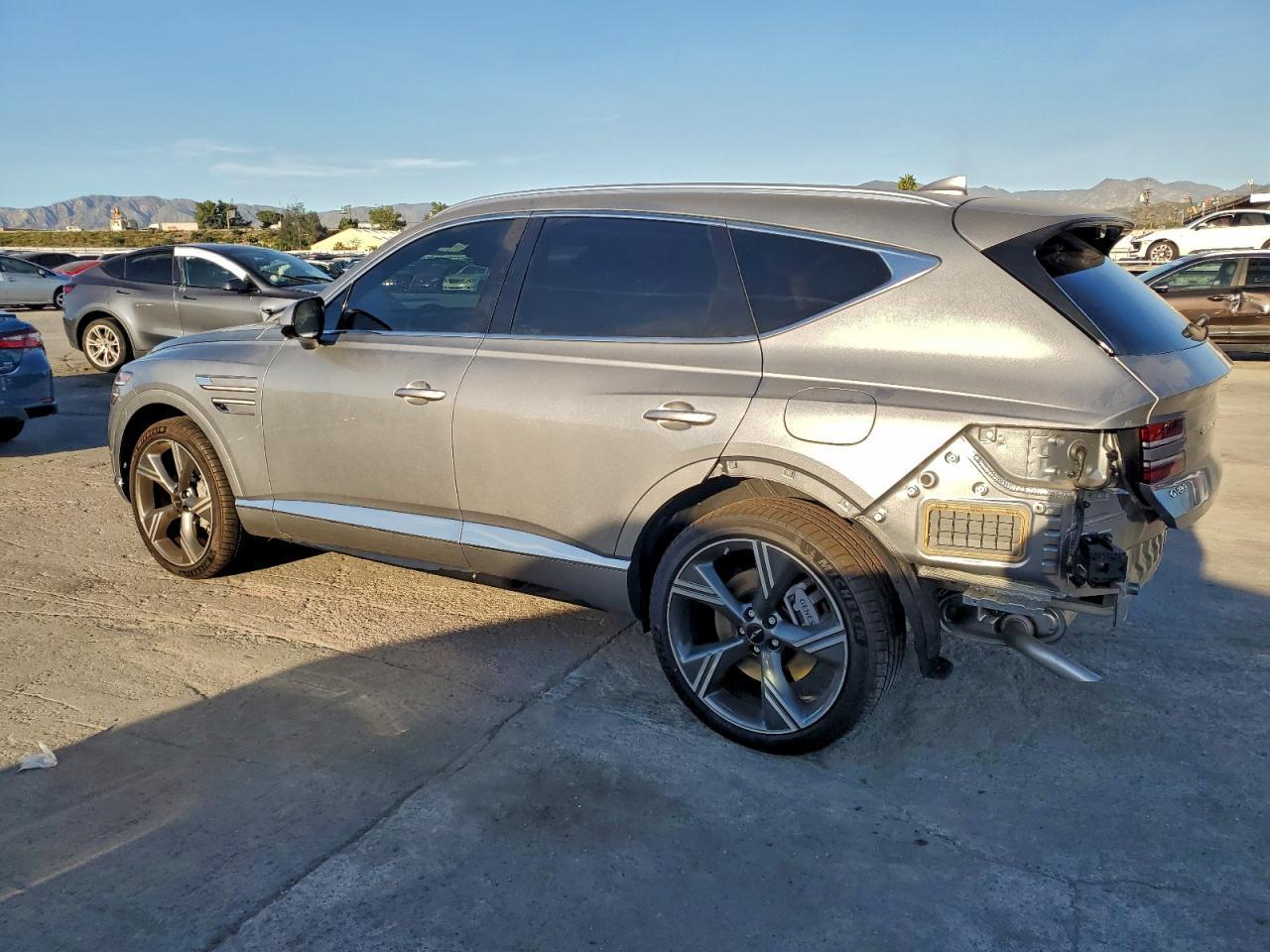 2025 Genesis Gv80 Prestige - Image 2