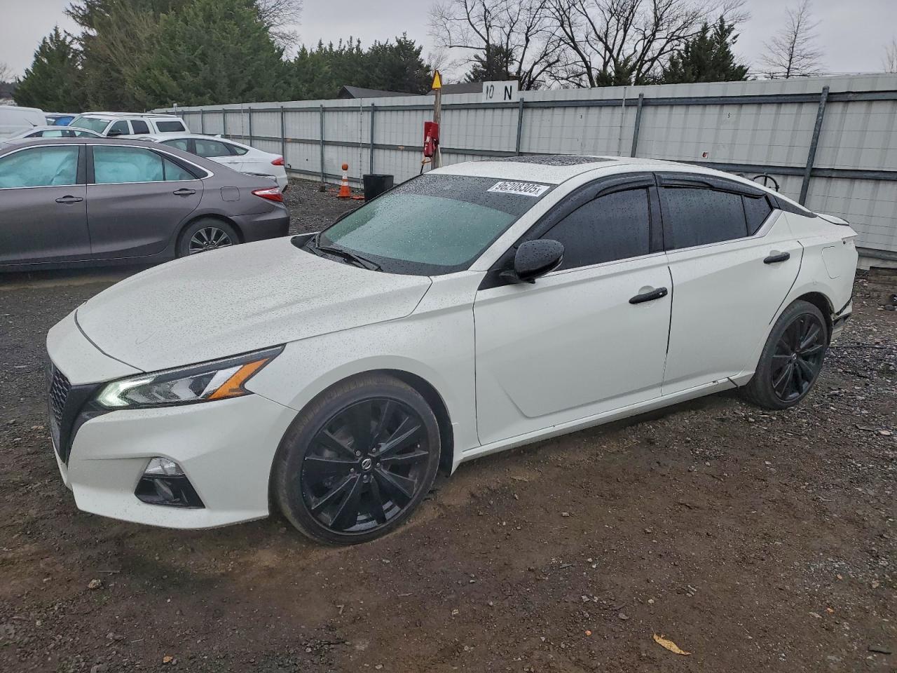 2022 Nissan Altima Sr