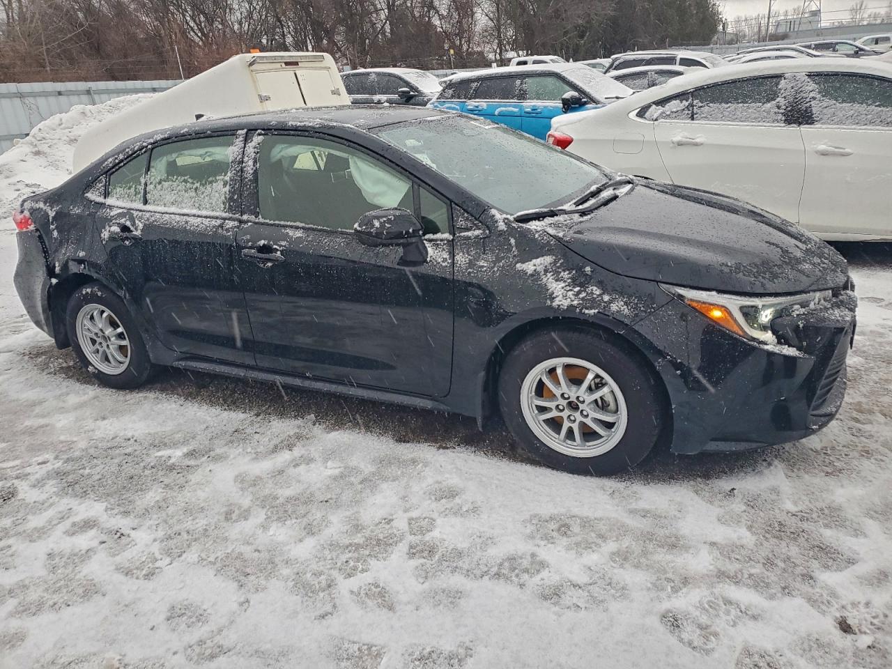 2025 Toyota Corolla Le - Фото 4