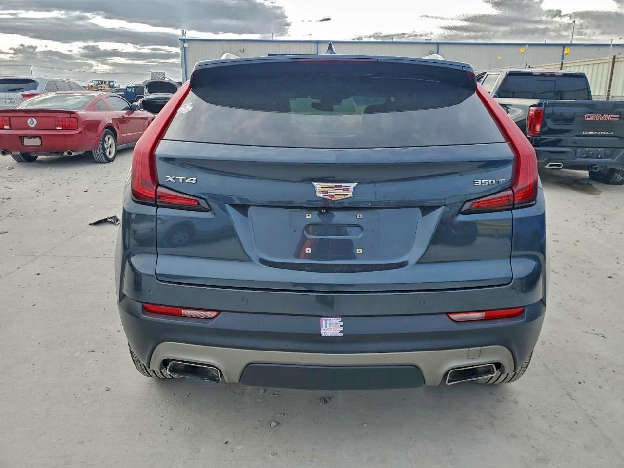 2020 Cadillac Xt4 Premium Luxury - Image 6