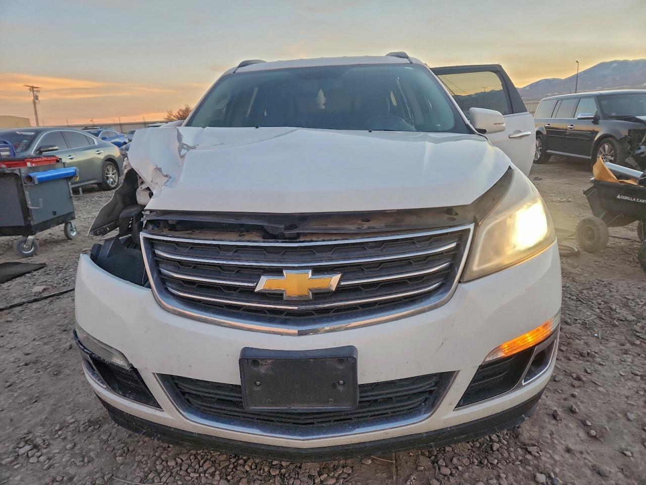 2016 Chevrolet Traverse Lt - Фото 5