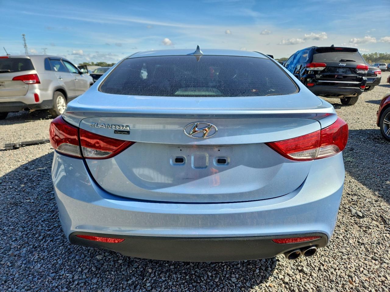 2013 Hyundai Elantra - Фото 6