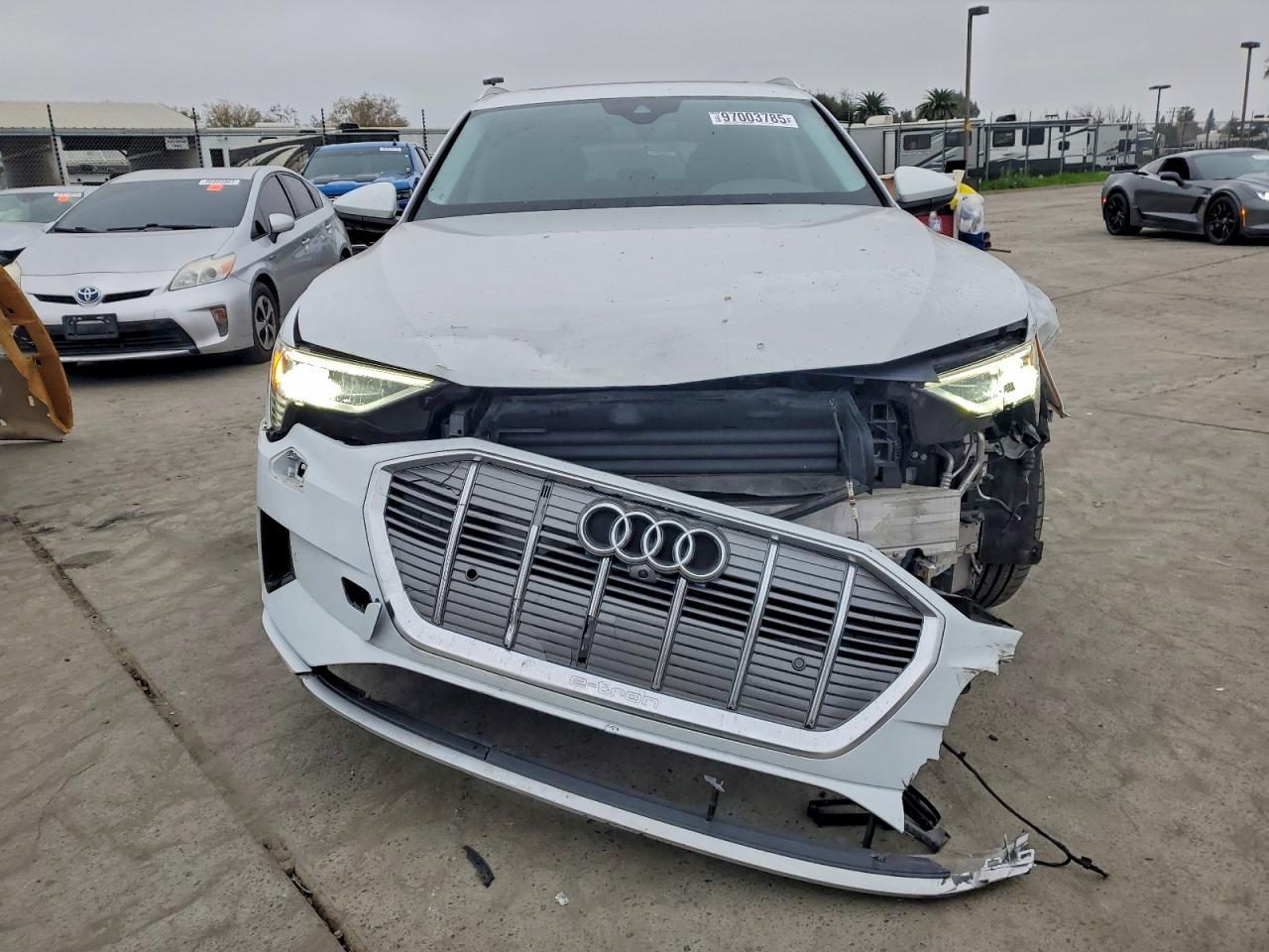 2021 Audi E-Tron Premium Plus - Image 5