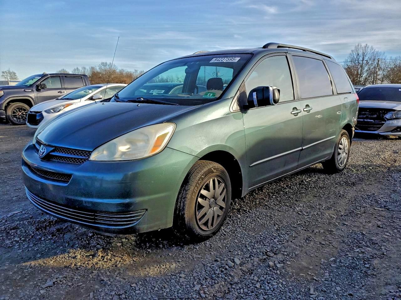 2004 Toyota Sienna Ce