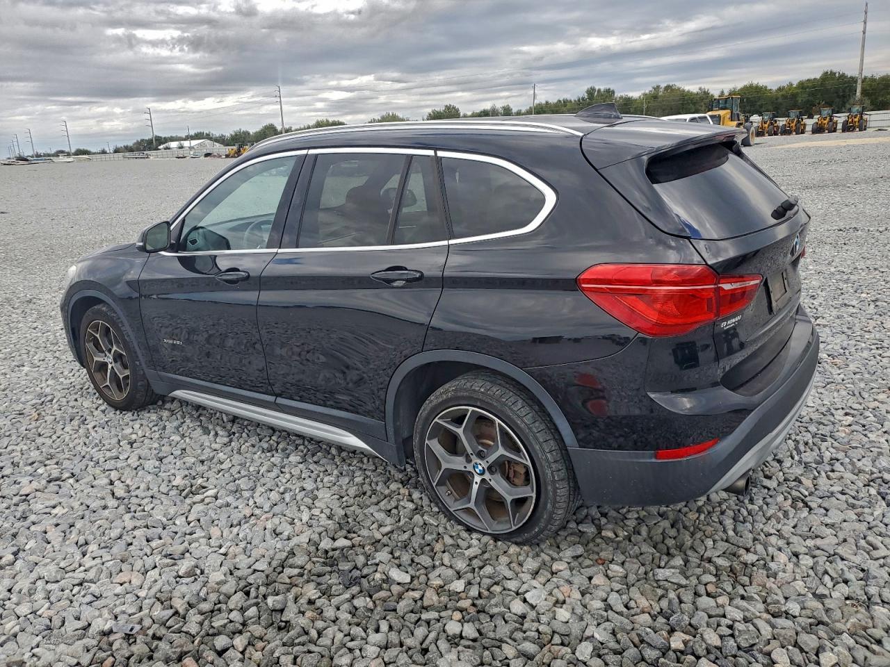 2016 BMW X1 xDrive28I - Image 2