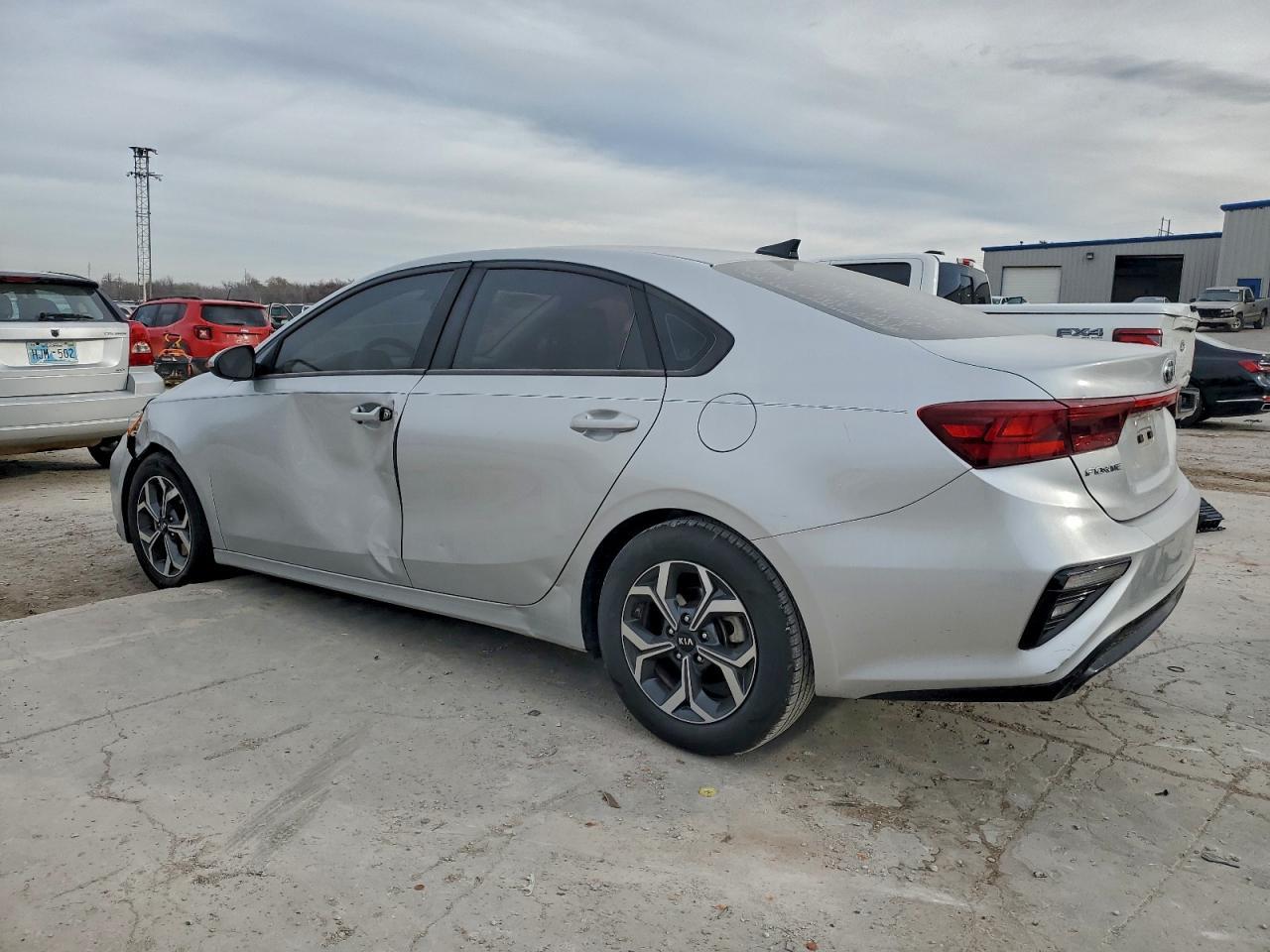 2019 Kia Forte Fe - Фото 2