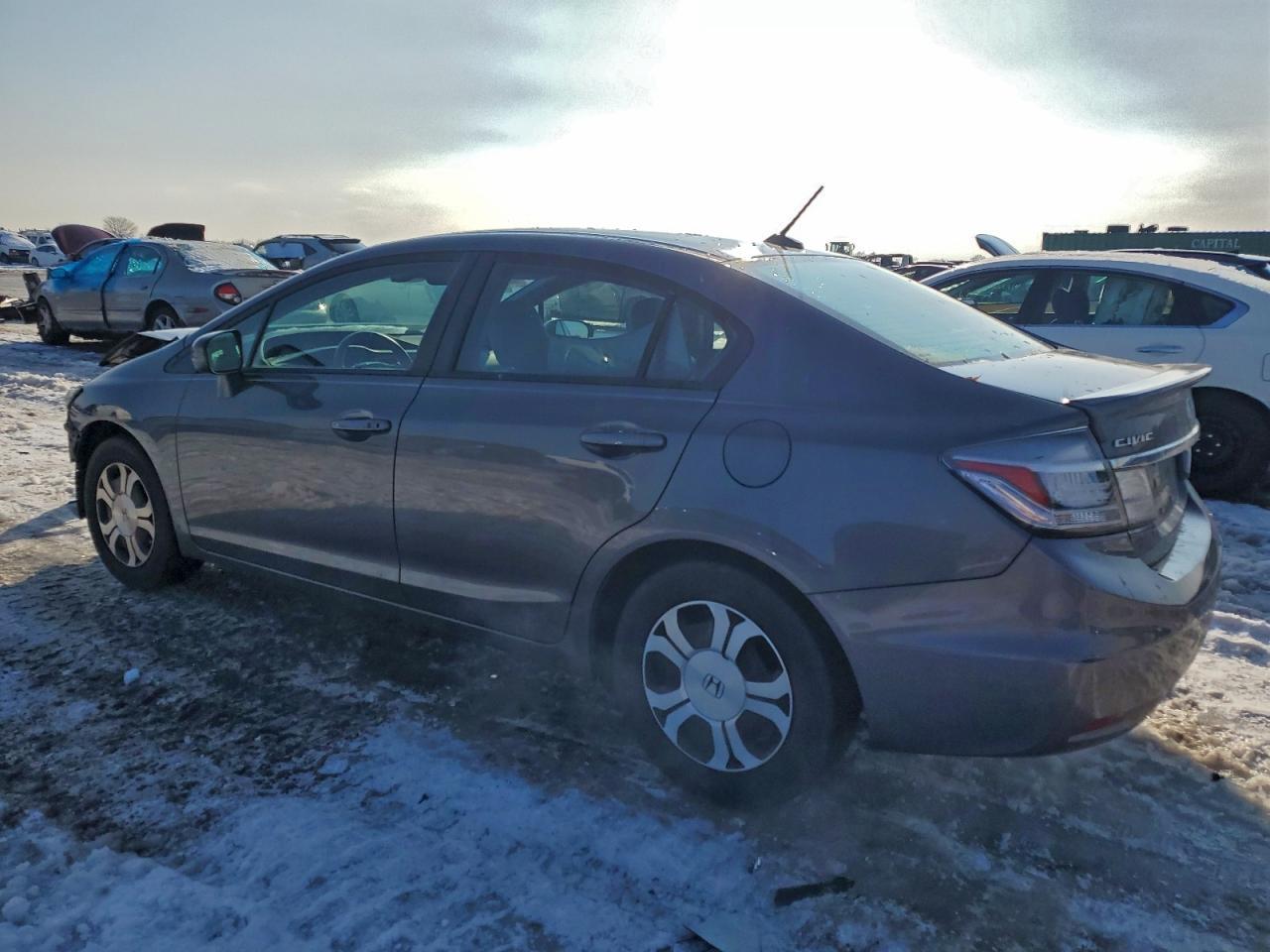 2015 Honda Civic Hybrid - Фото 2