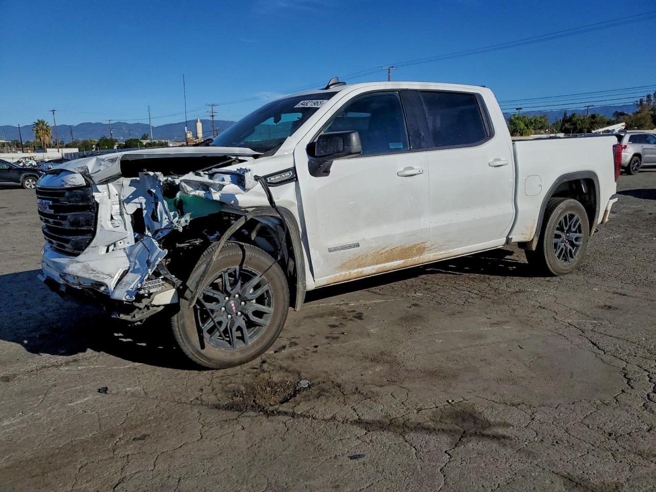 2025 GMC Sierra C1500 Elevation