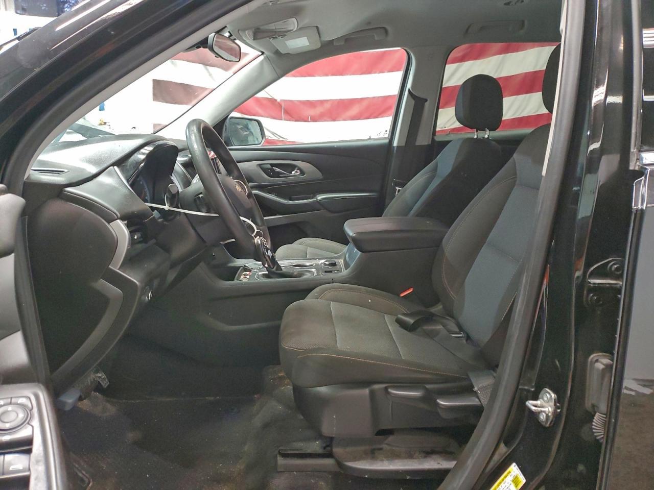 2021 Chevrolet Traverse Ls - Image 7