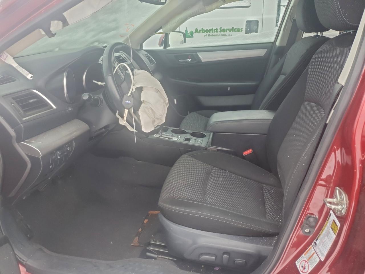 2017 Subaru Outback 2.5I Premium - Image 7