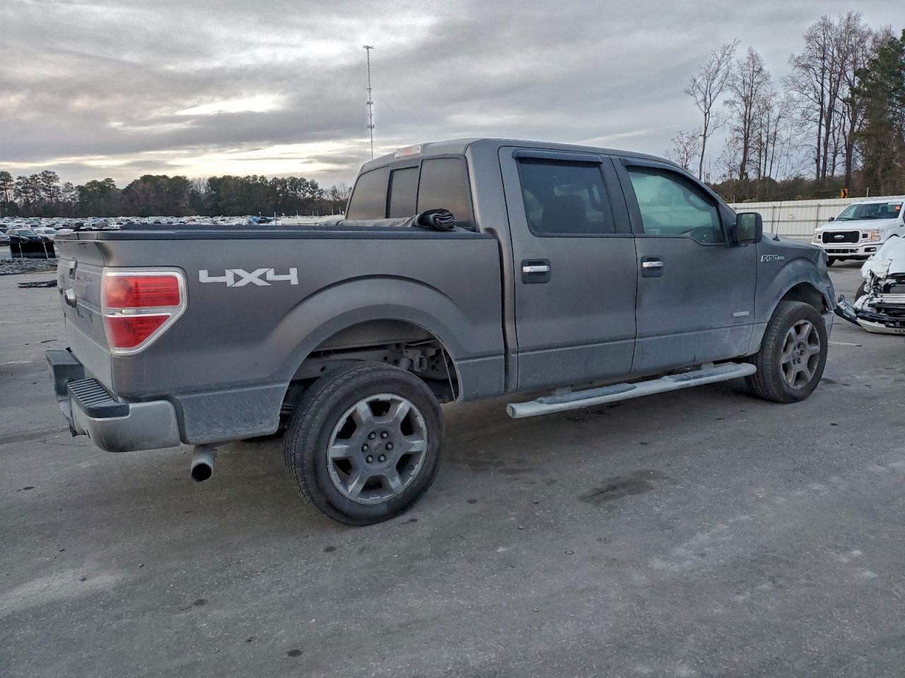 2014 Ford F150 Supercrew - Фото 3