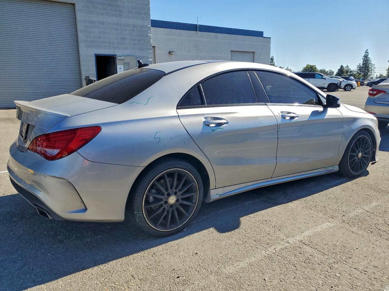2016 Mercedes-Benz Cla 250 - Фото 3