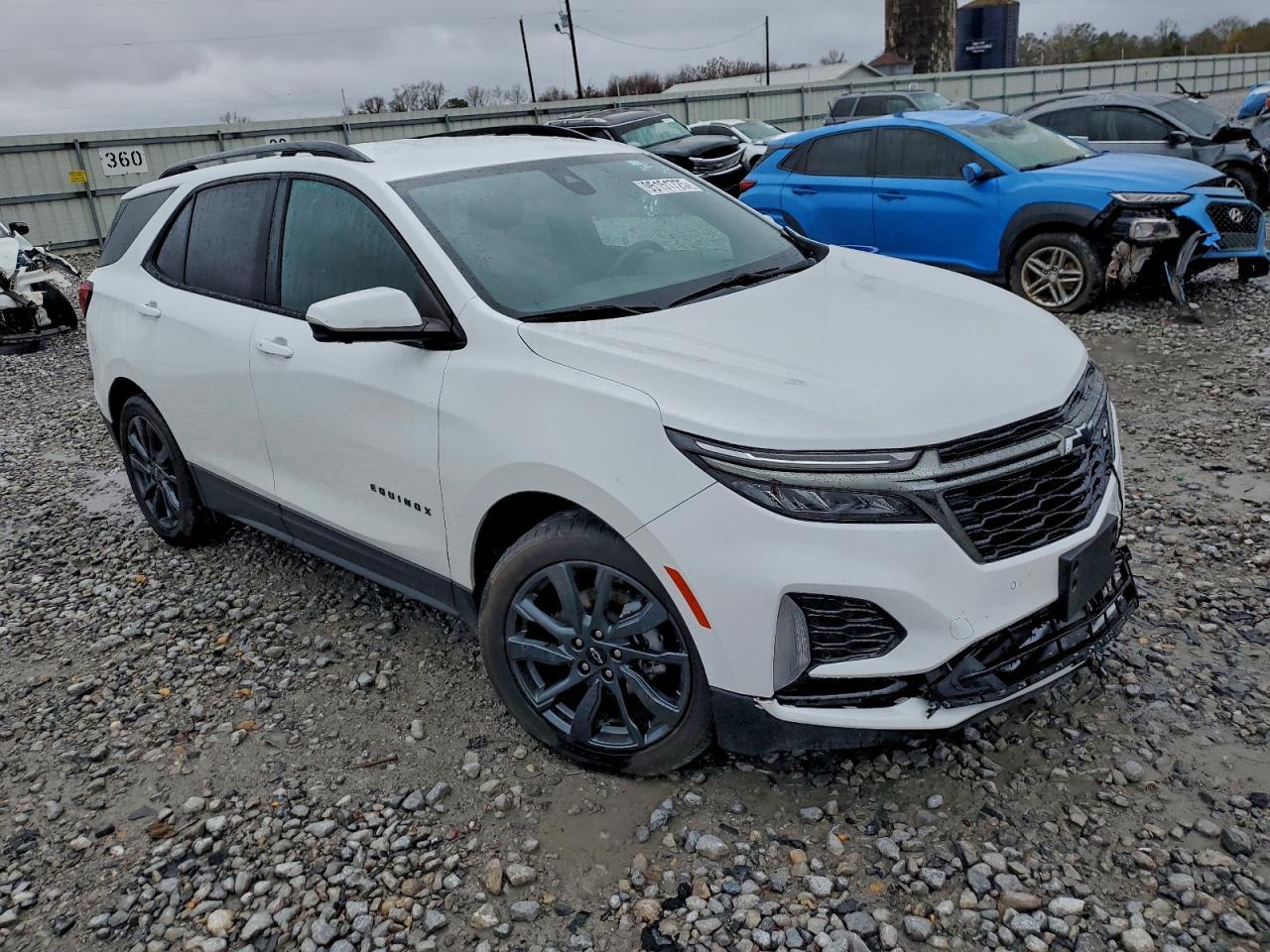 2022 Chevrolet Equinox Rs - Image 4