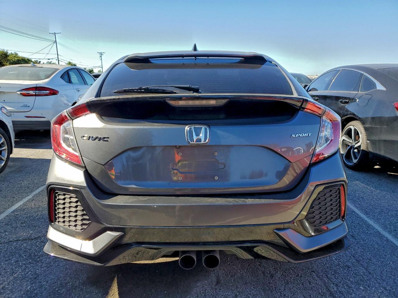 2017 Honda Civic Sport - Фото 6