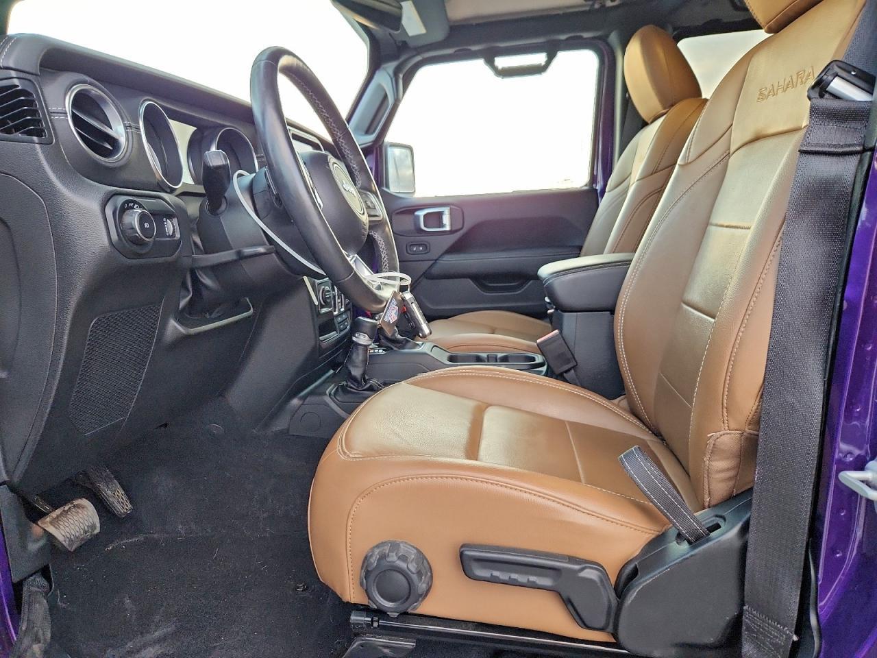 2023 Jeep Wrangler Sahara - Image 7