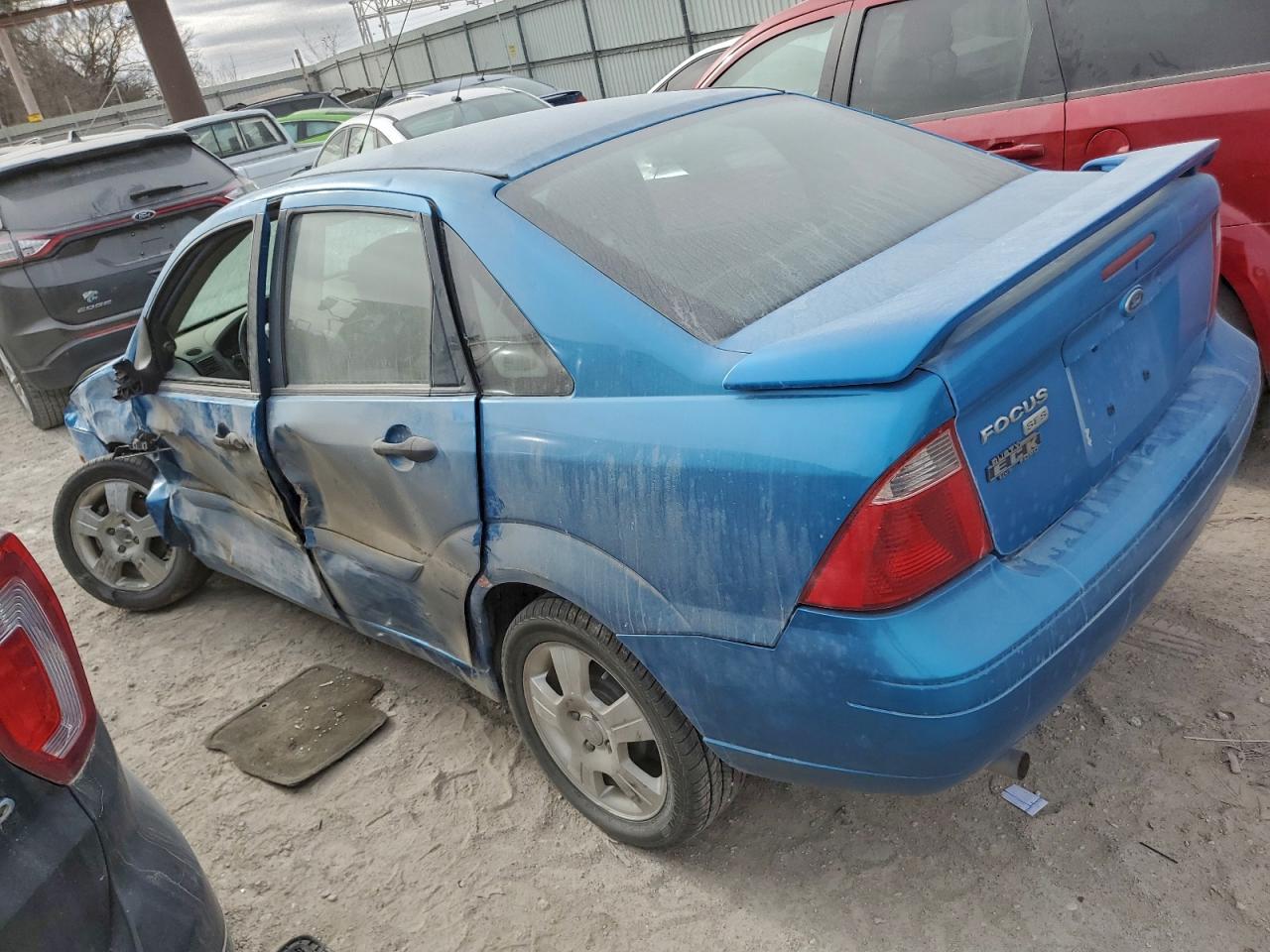 2007 Ford Focus - Фото 2