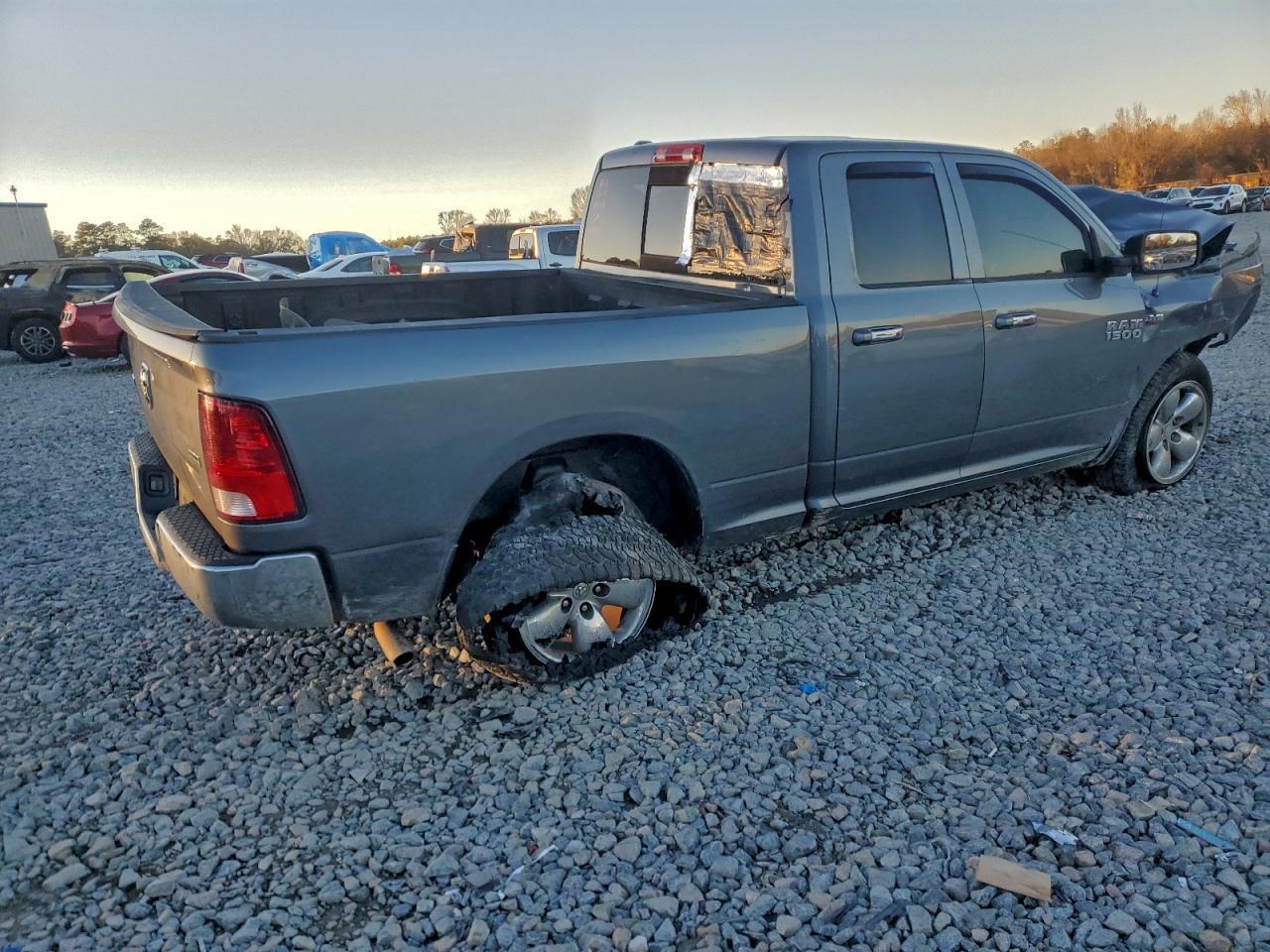 2014 Ram 1500 Slt - Image 3