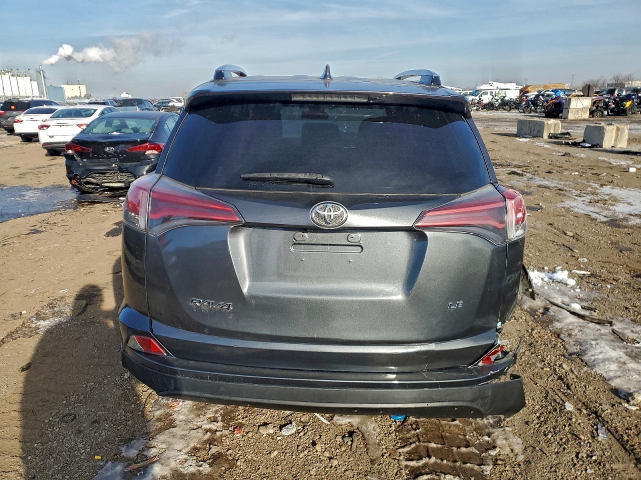 2018 Toyota Rav4 Le - Фото 6