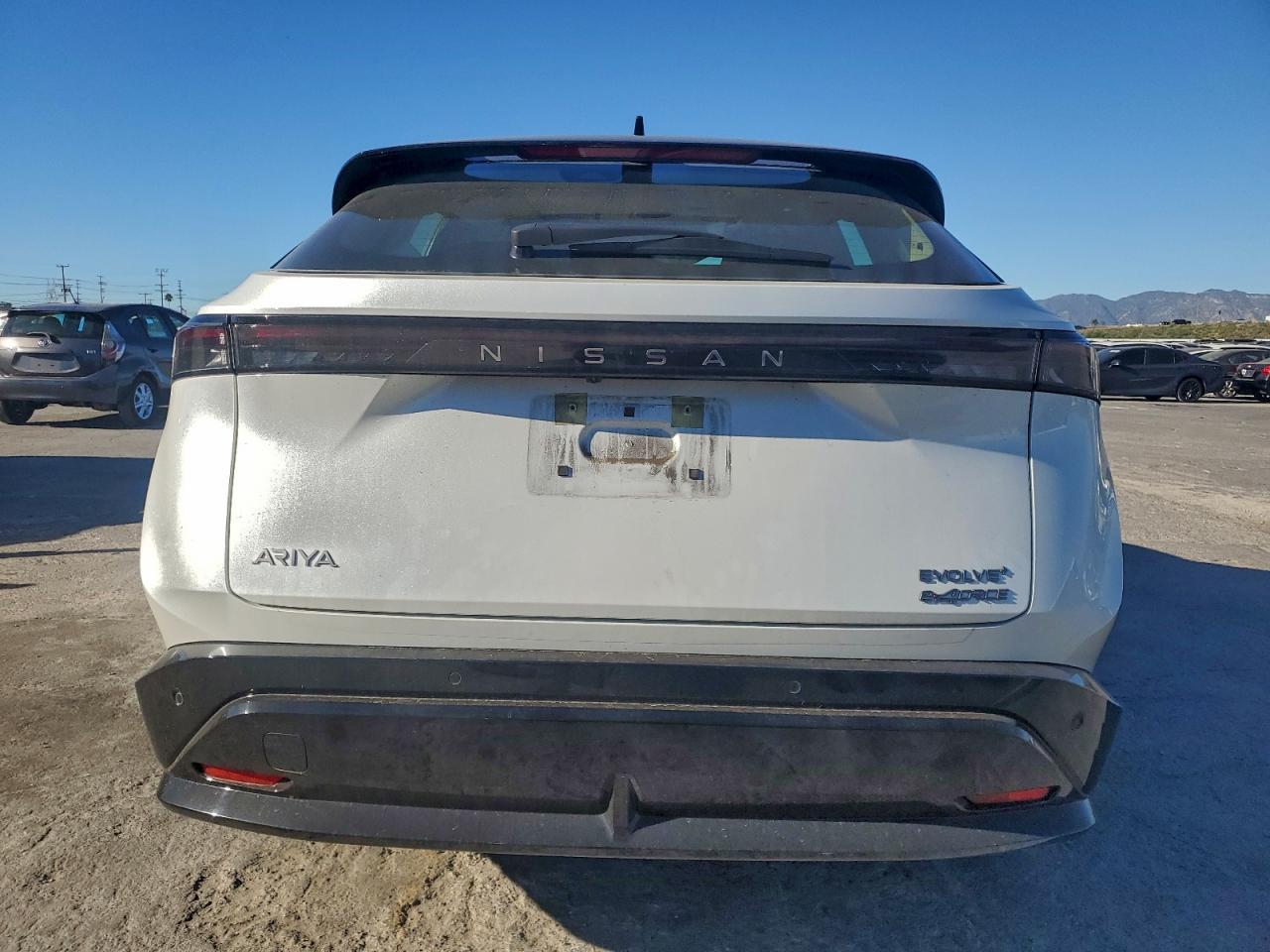 2024 Nissan Ariya Evolve+ - Фото 6