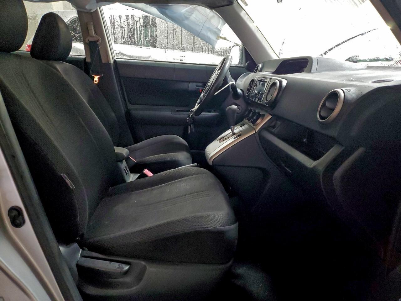 2008 Scion Xb Base - Image 7