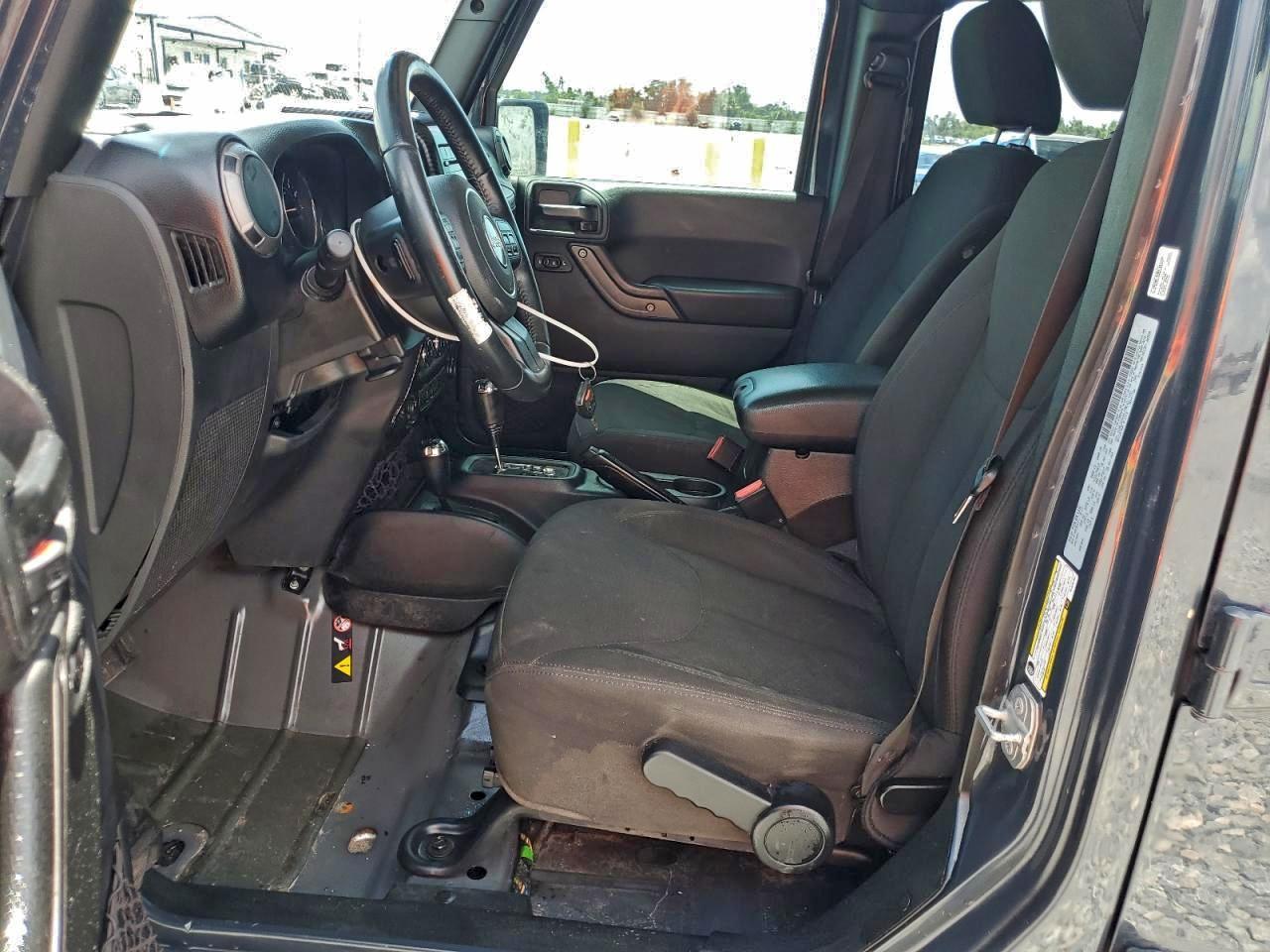 2017 Jeep Wrangler Unlimited Sport - Фото 7