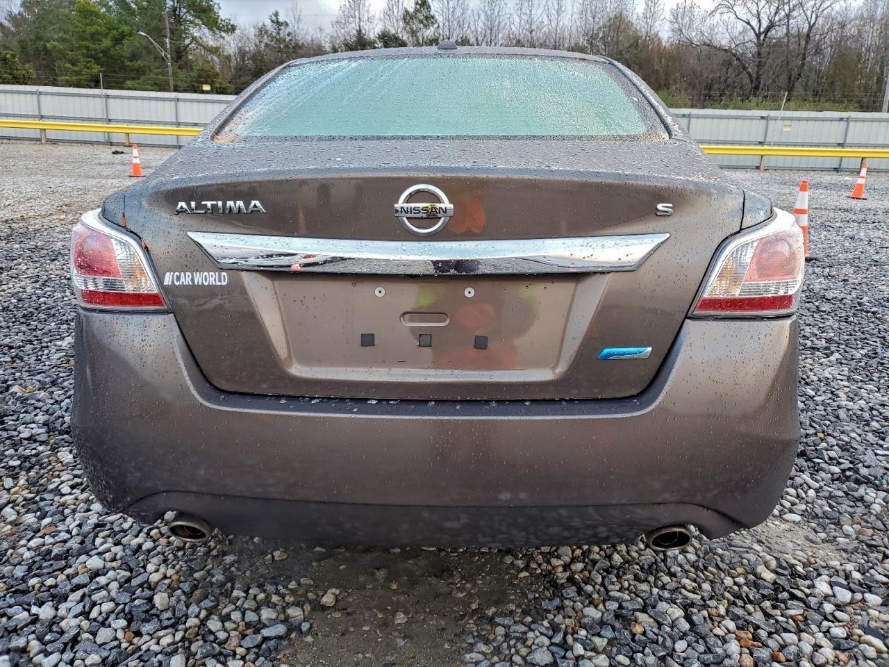 2014 Nissan Altima 2.5 - Image 6