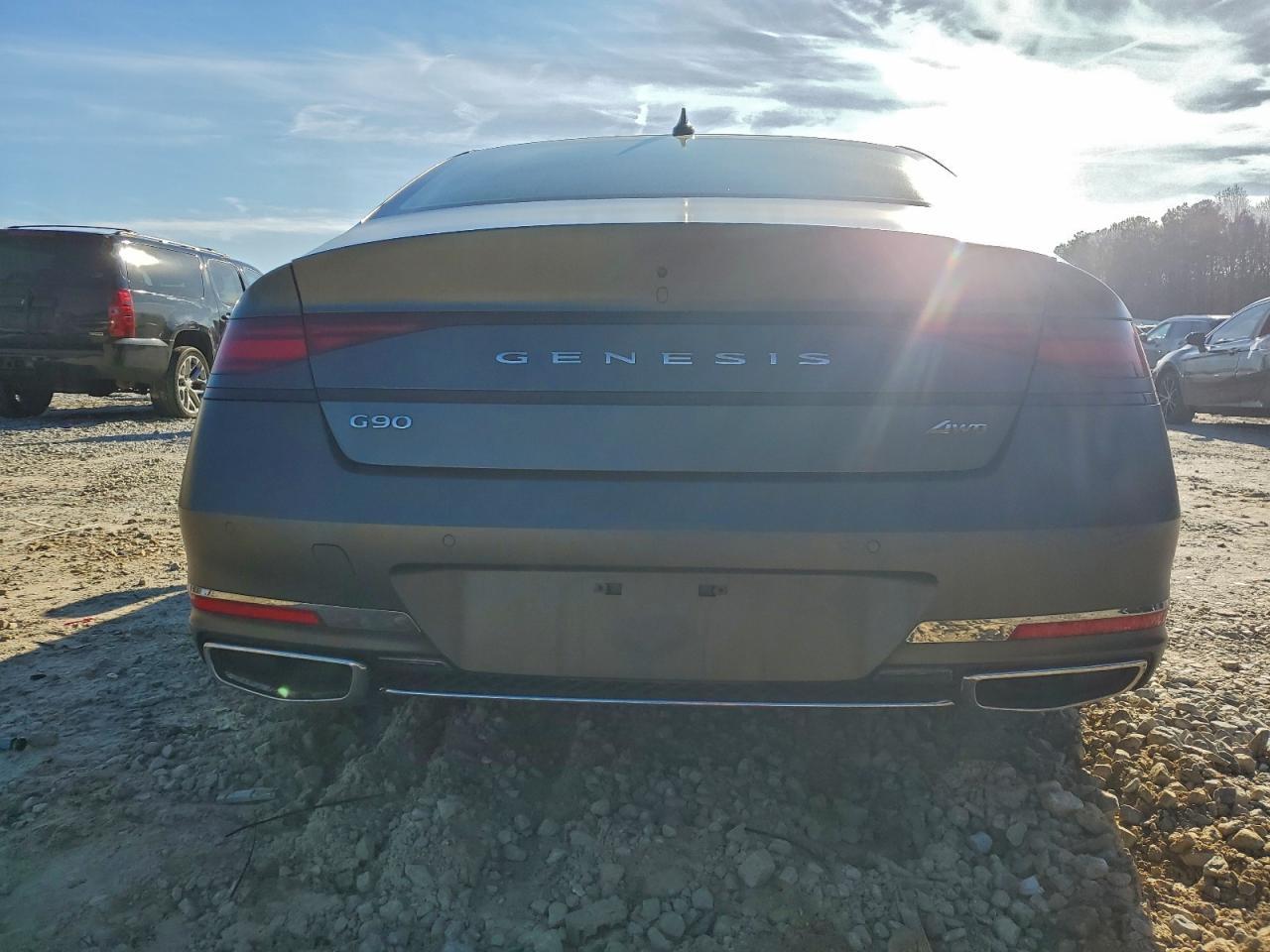 2024 Genesis G90 - Фото 6