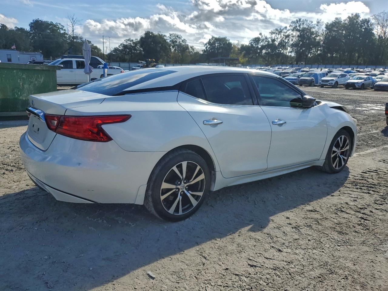 2016 Nissan Maxima 3.5S - Image 3