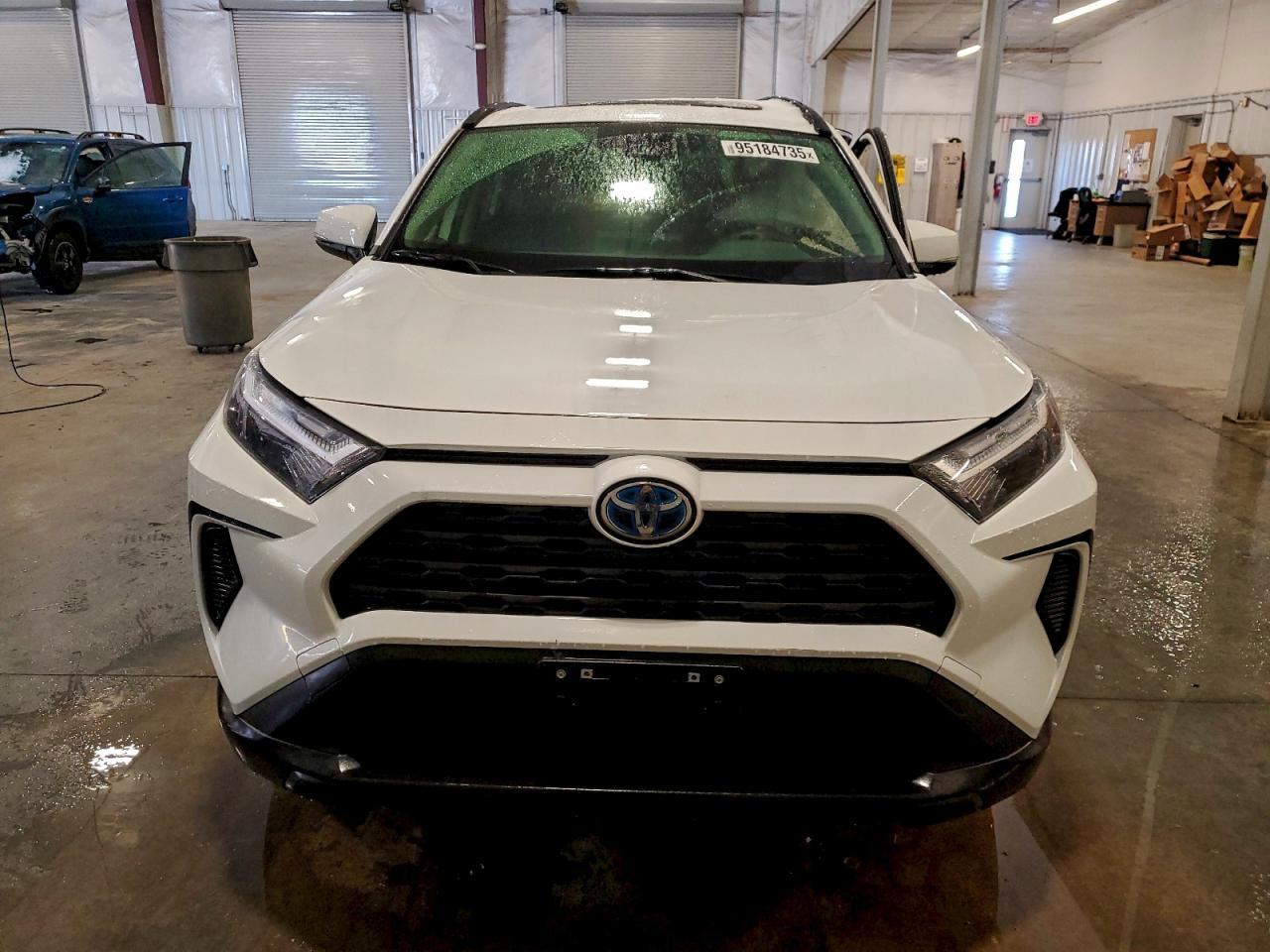 2022 Toyota Rav4 Xle - Фото 5