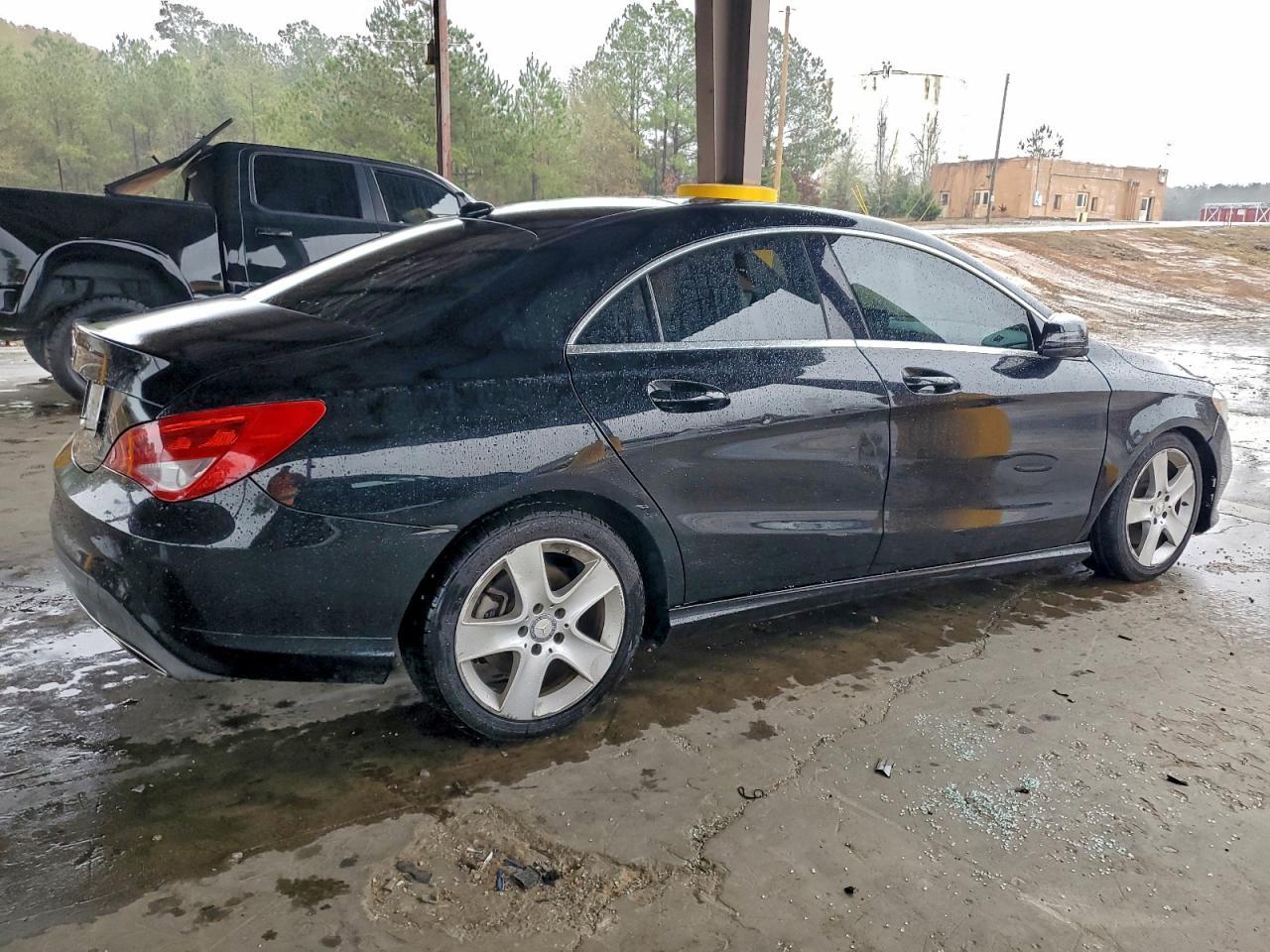 2017 Mercedes-Benz Cla 250 - Фото 3