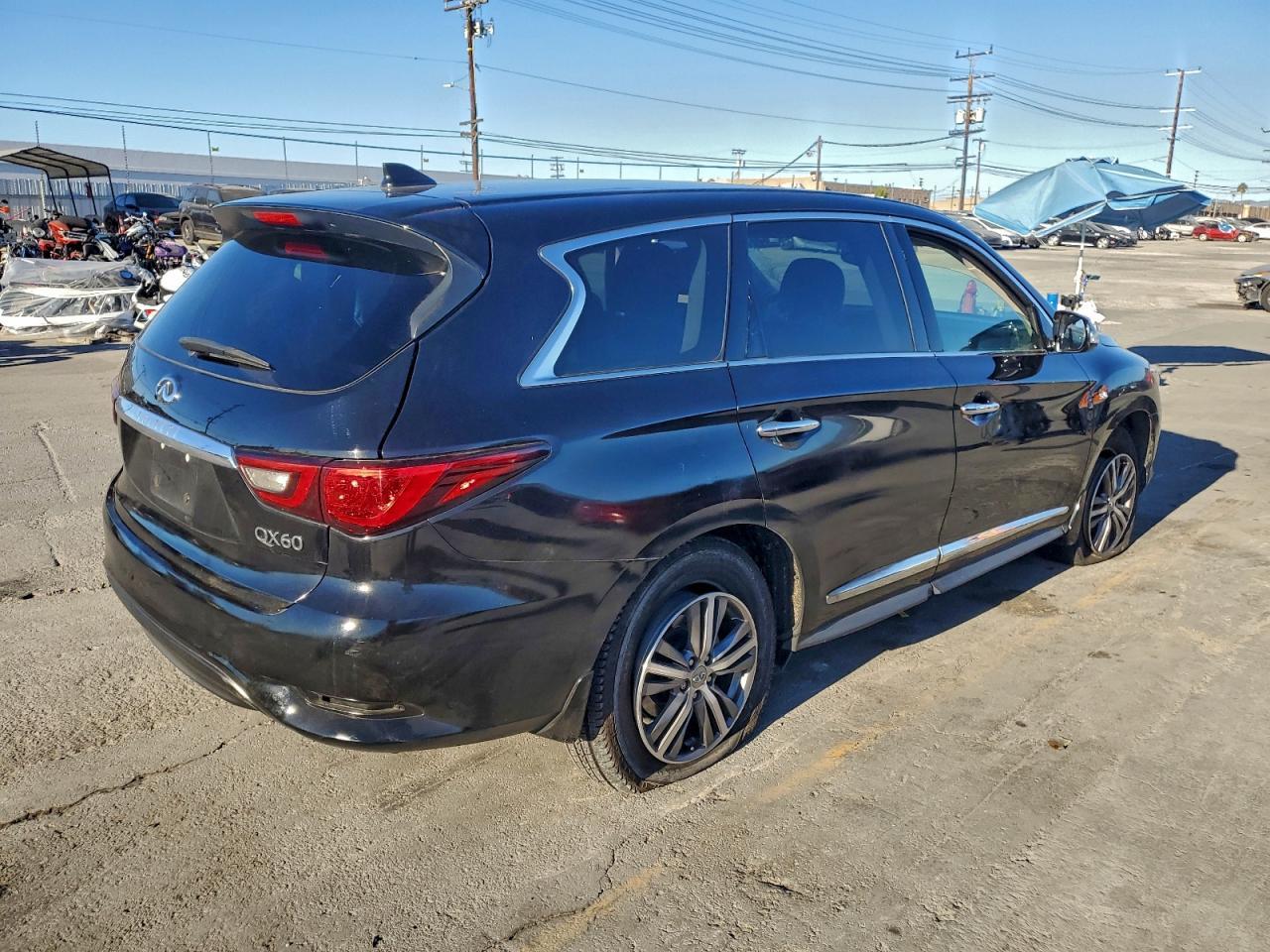 2020 Infiniti Qx60 Luxe - Фото 3