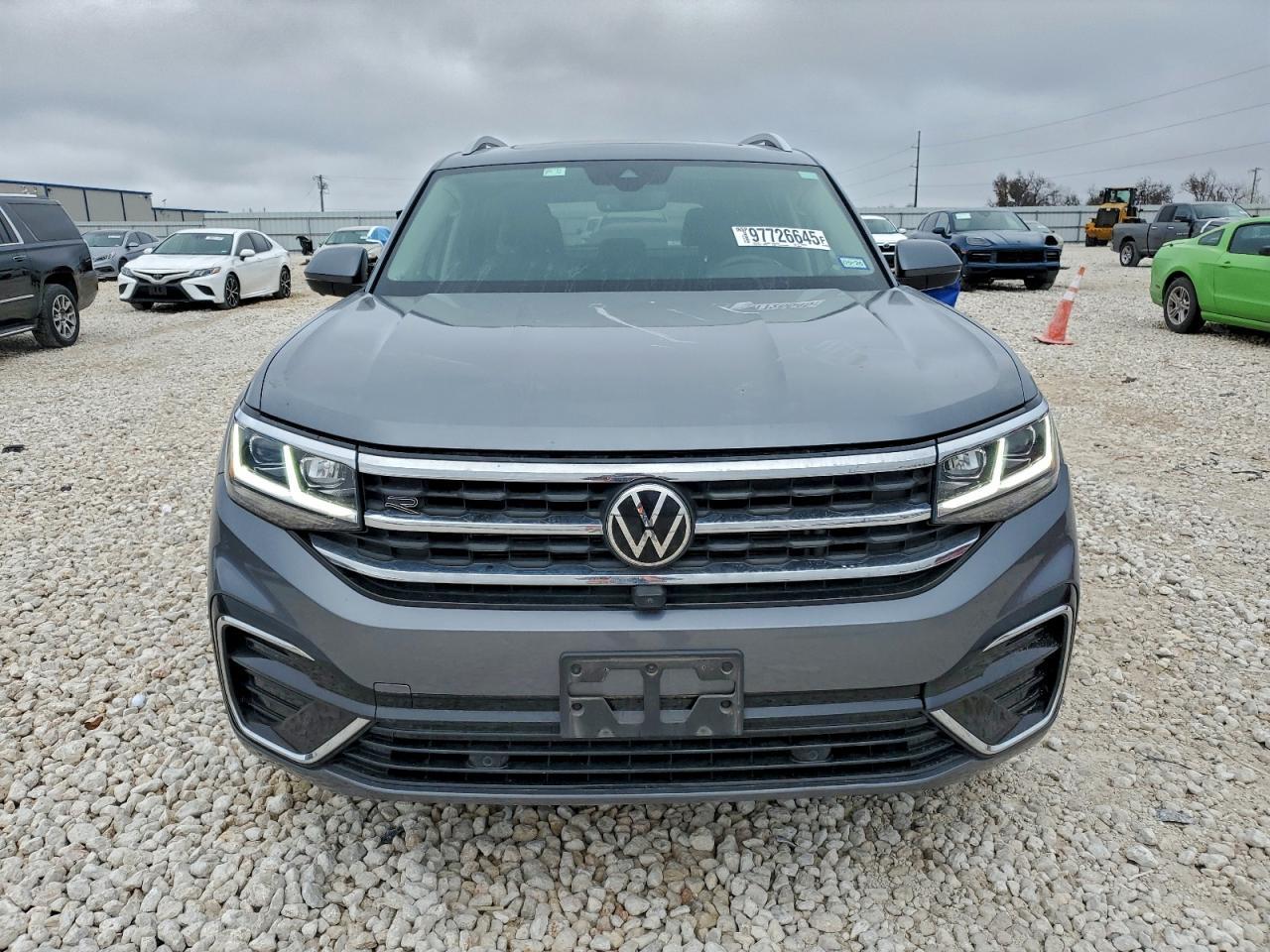 2022 Volkswagen Atlas Sel Premium R-Line - Image 5