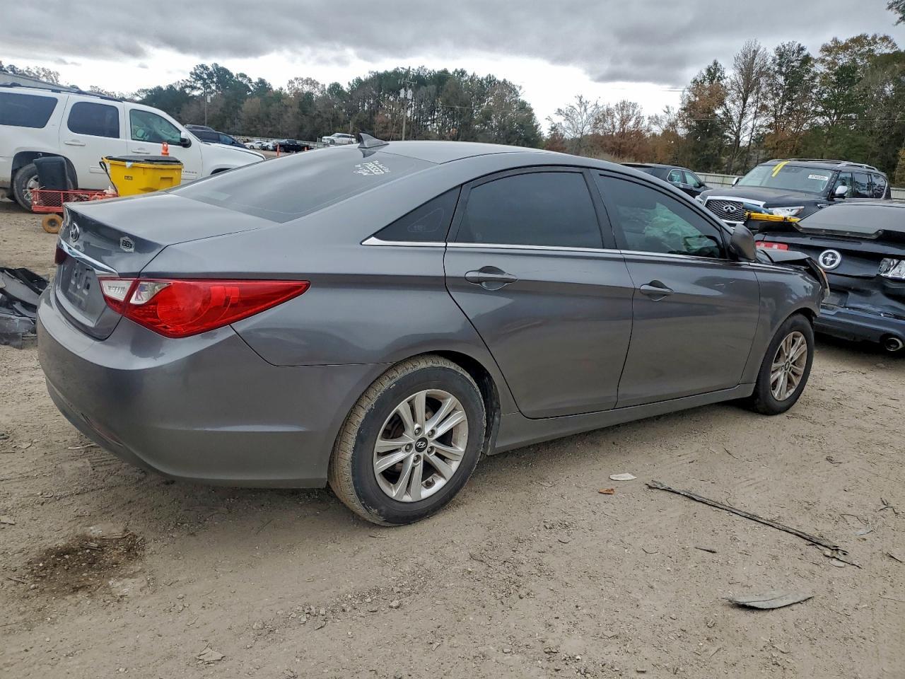 2013 Hyundai Sonata Gls - Фото 3