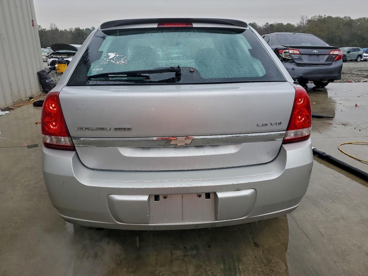 2005 Chevrolet Malibu Maxx Ls - Image 6